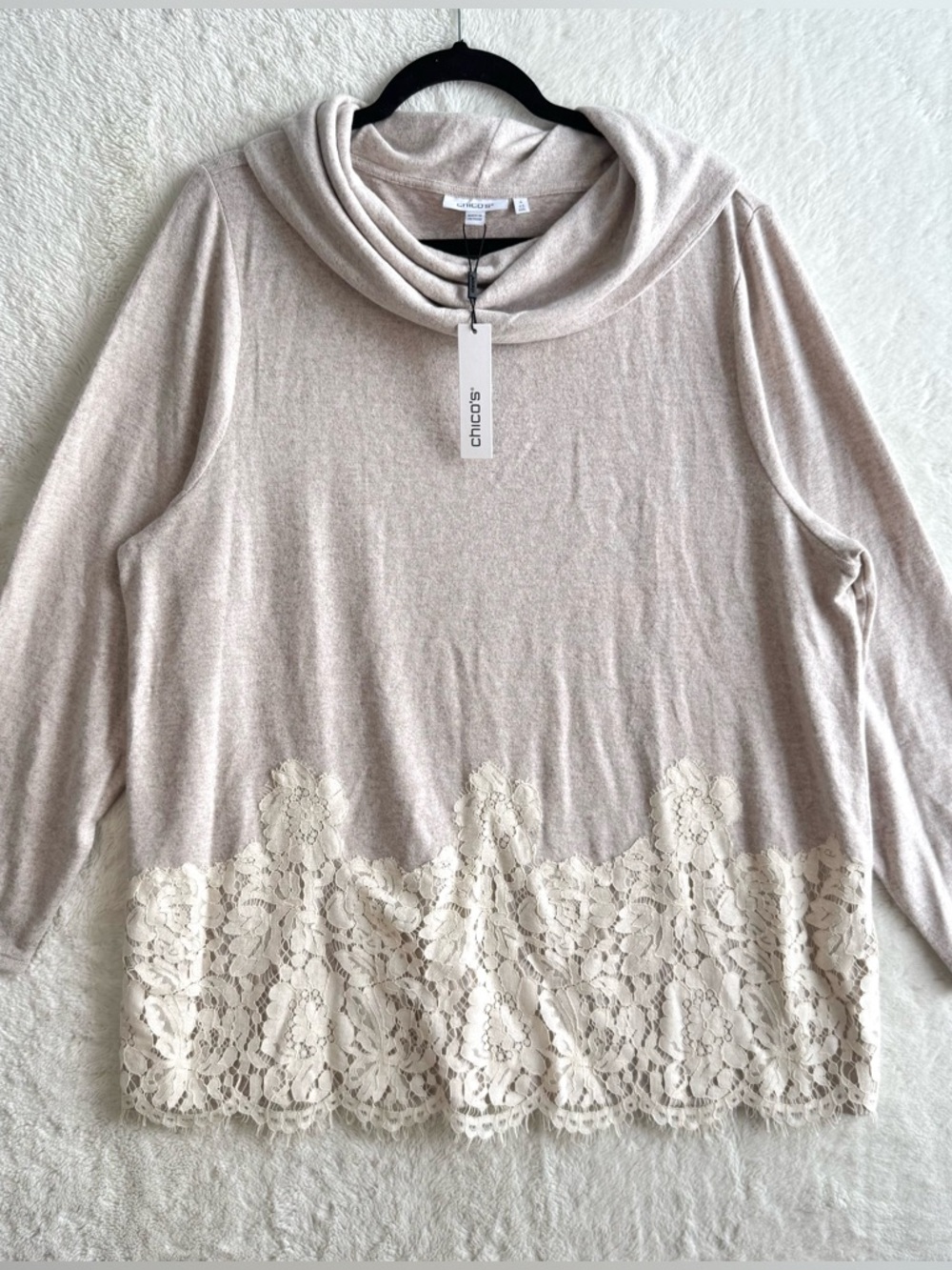 Chico’s Lace Hem Cowl Neck Top Women’s 4 US XXL Champagne Fizz Minimalist NEW